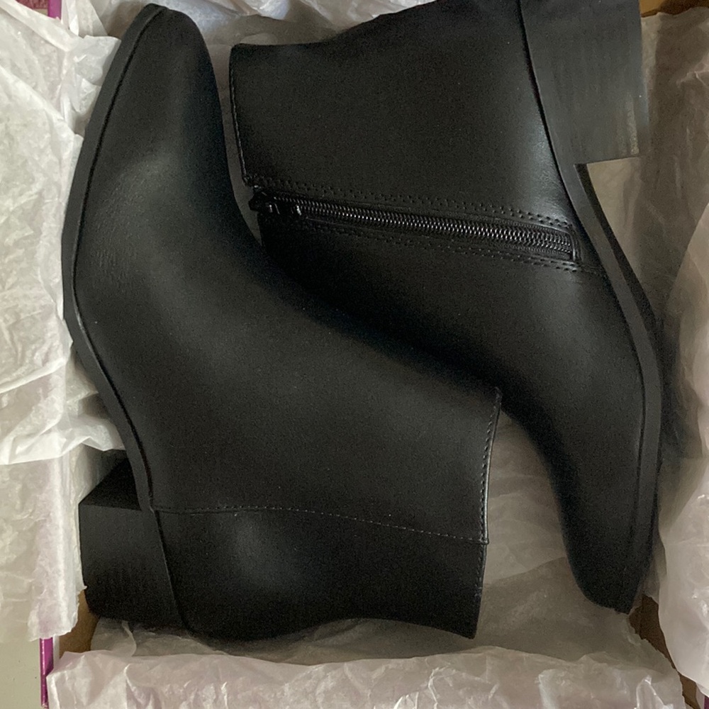Black Ankle Boots By Soda NEW IN BOX